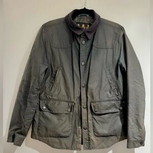 Barbour waxed men’s jacket size medium. Navy blue